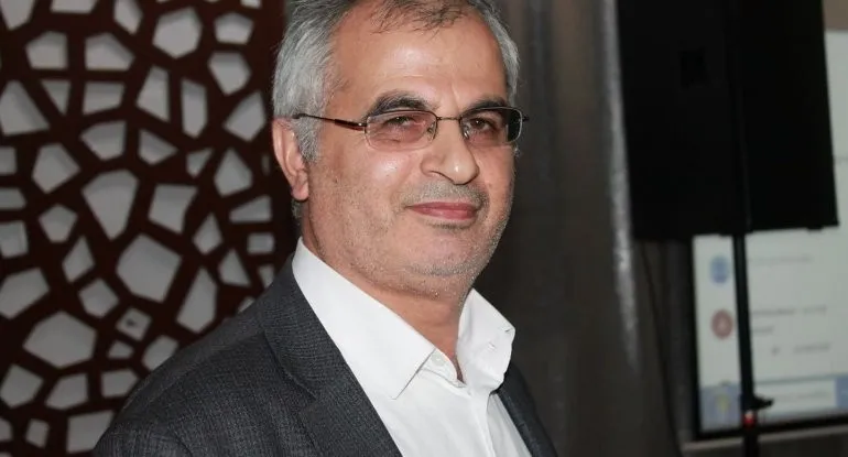 "Bu gün demokrat Zelenskini korrupsionerlikdə suçlamaq – işğalçı Putinin dəyirmanına su tökməkdir..."