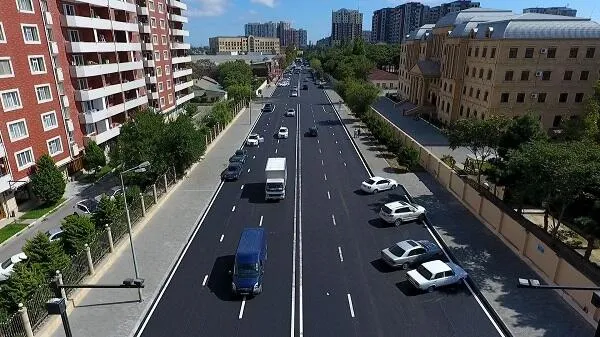 Bakının bu küçələrində nəqliyyatın hərəkəti məhdudlaşdırılır