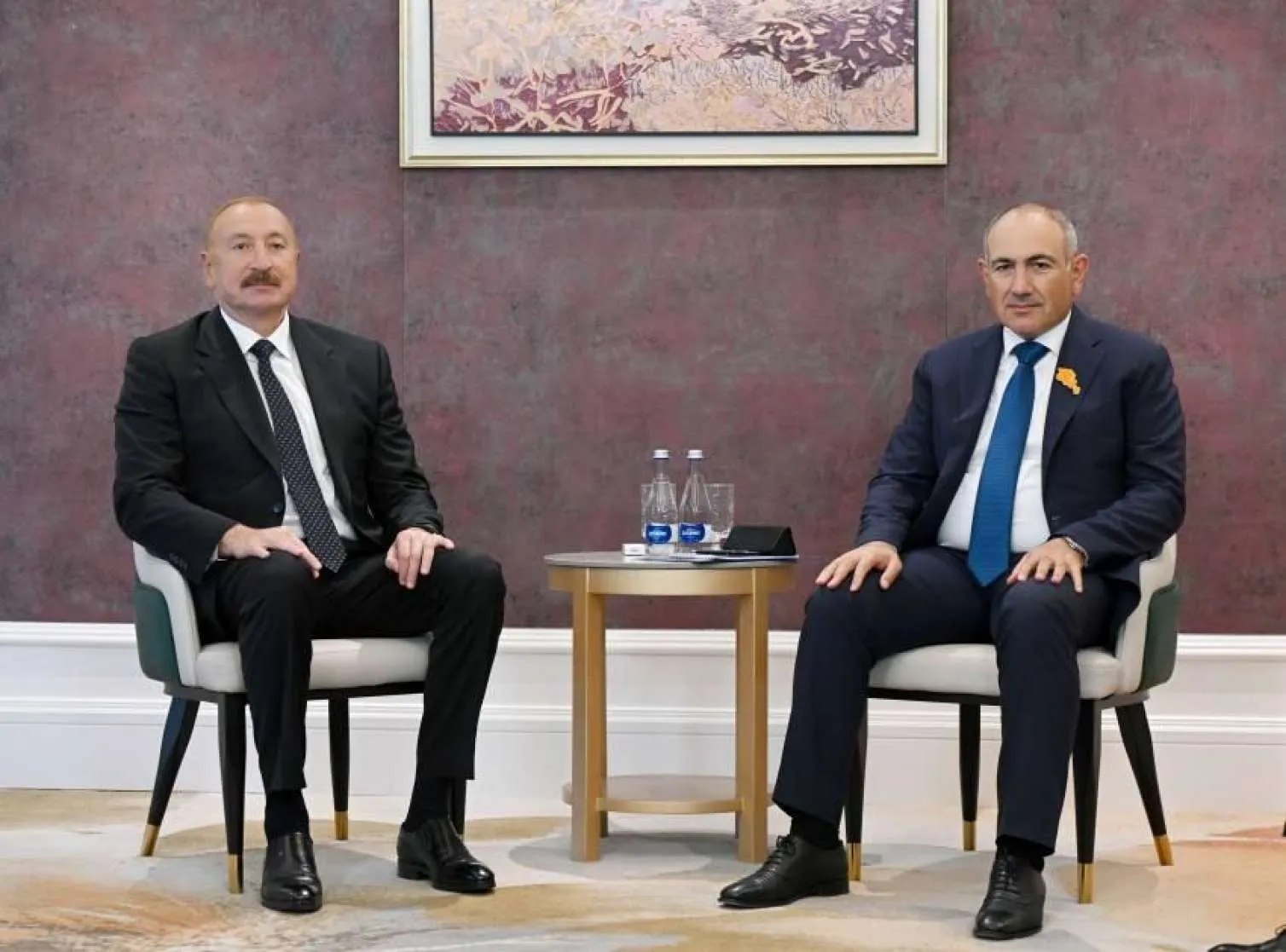 İlham Əliyevlə bunlar müzakirə edildi - Paşinyan