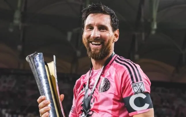 Messi 49-cu titulunu qazandı