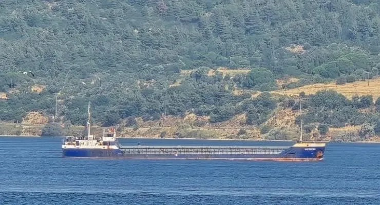 Ukraynaya gedən Panama bayraqlı Türk gəmisi vuruldu